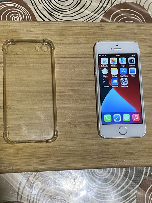 Iphone SE 16GB (2016)