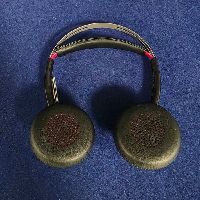 Casti PC Plantronics Focus ( B34513.1 / Ag28 Doi Baieti ) Garantie 2 ani !