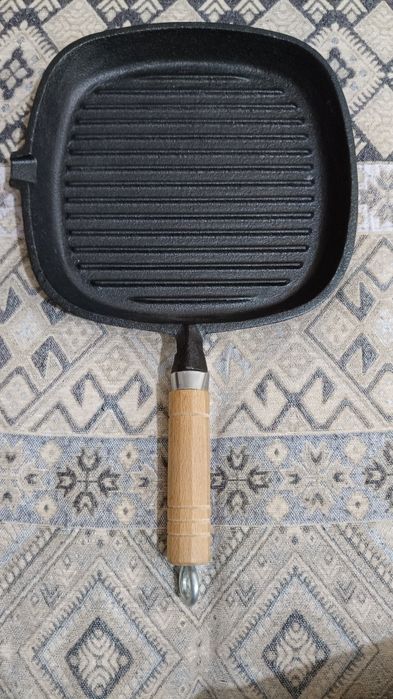 Сковорода гриль, для стейков