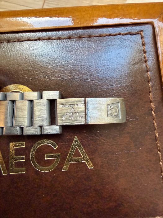 Omega Seamaster Quartz часовник