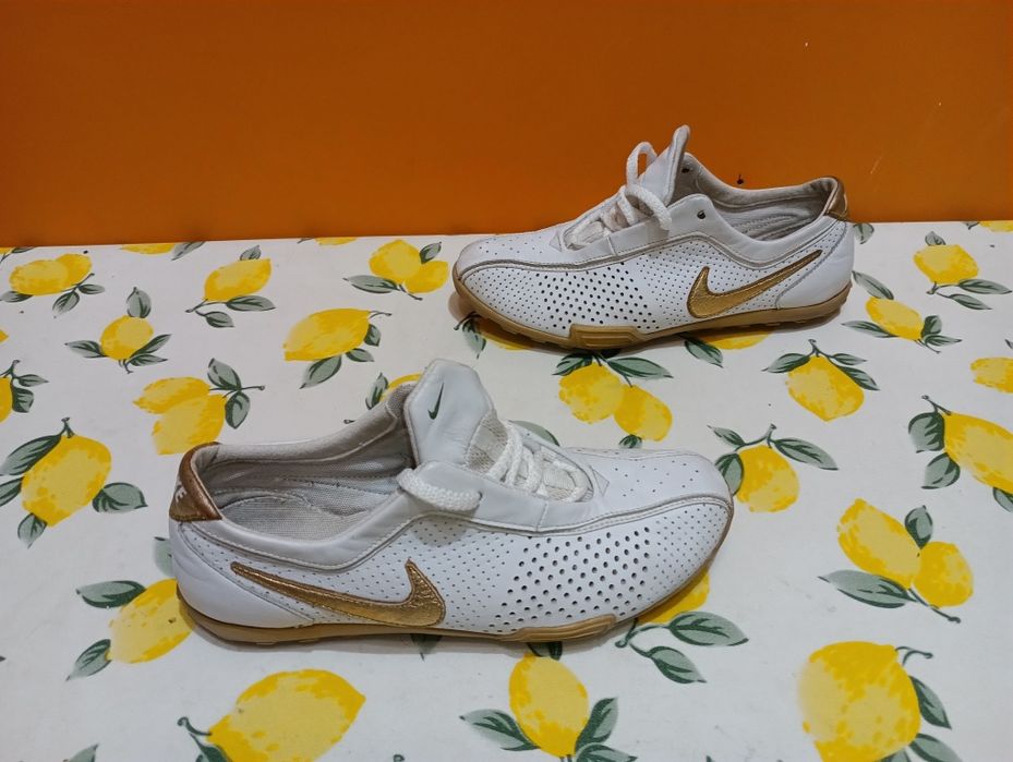 Nike кожени N 38 - 18 лв