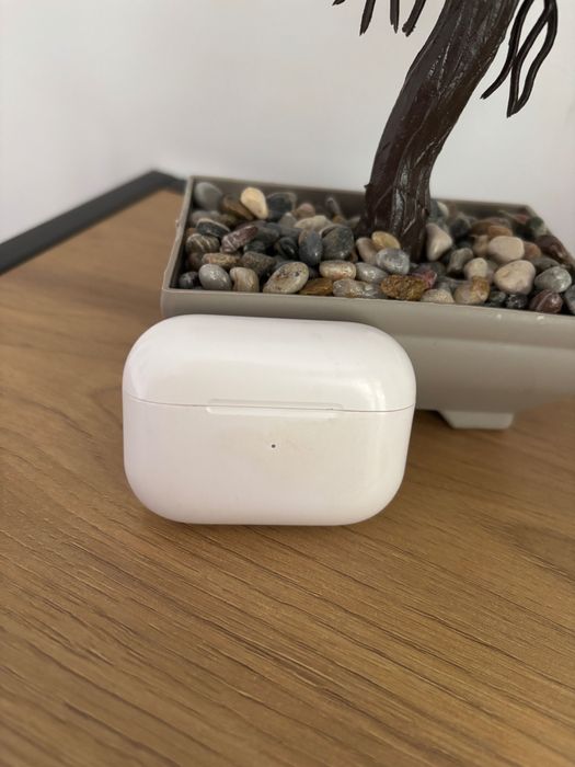 Apple AirPods Pro 2