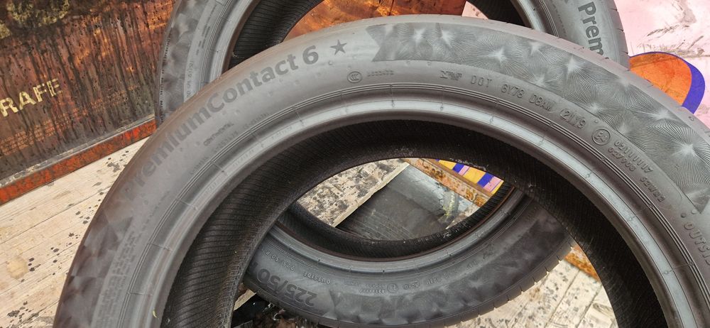 2 Anvelope Continental 225 50 R18 de vara