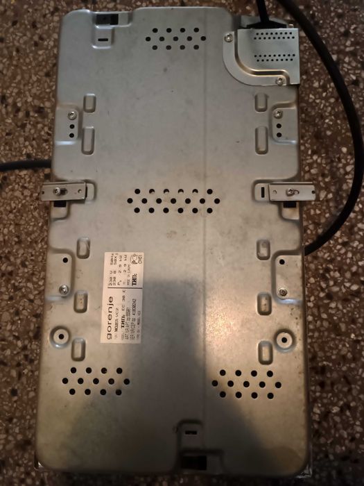 Двоен керамичен плот Gorenje за вграждане - за ремонт или за части