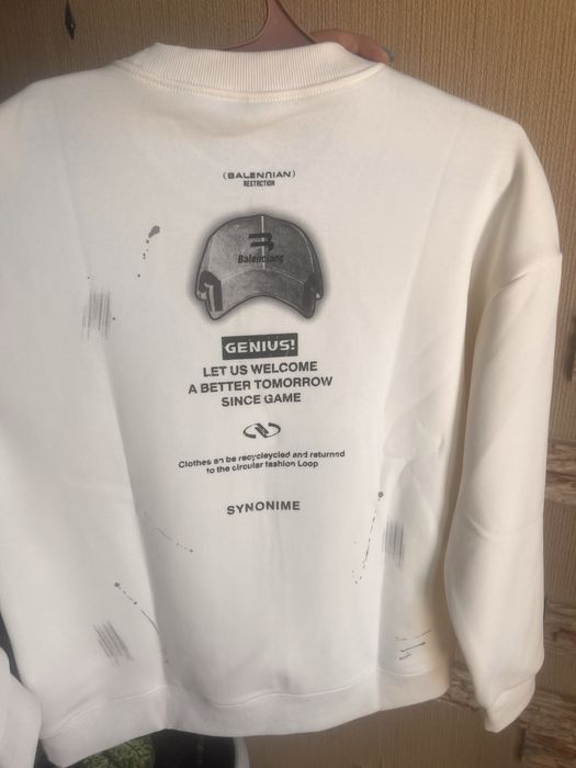 Продам кофту свитшот новую