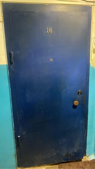 Продам Железная дверь