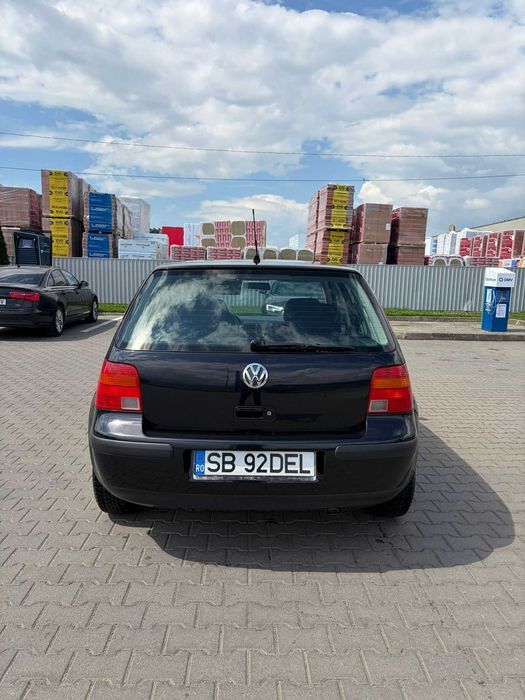 VOLKSWAGEN Golf 2001 — imagine 5
