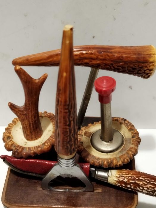 Декоративен комплект за вино