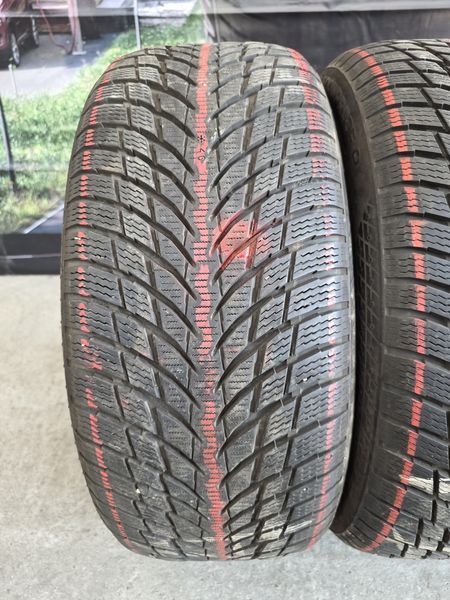 225/45/18 NOKIAN 4бр