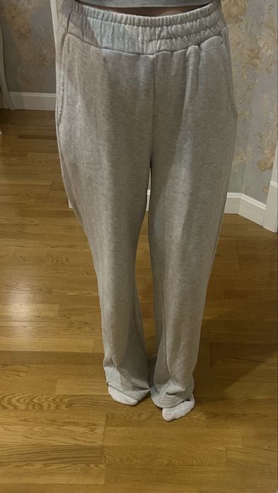 bershka штаны серые
