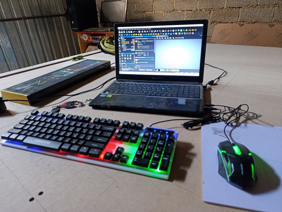 Notbur rabochiy art Avto cat