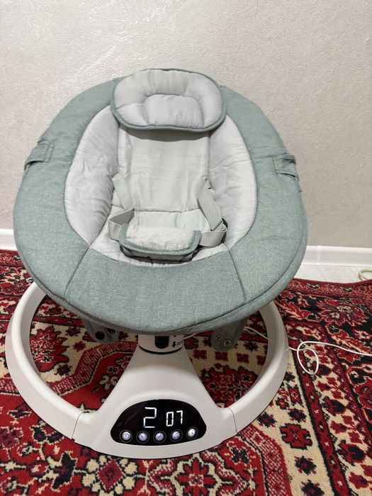 Продам музыкальный шизлонг