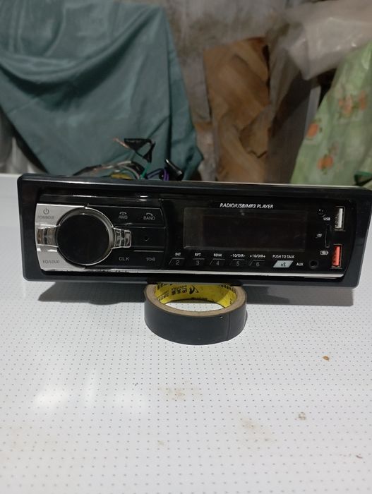 Автомагнитола от Дамаса