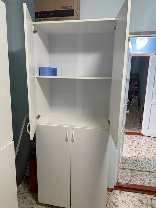 Продаём шкафы срочно