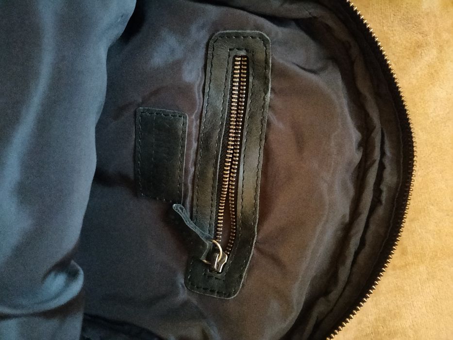 Кожаный рюкзак Kanishka!