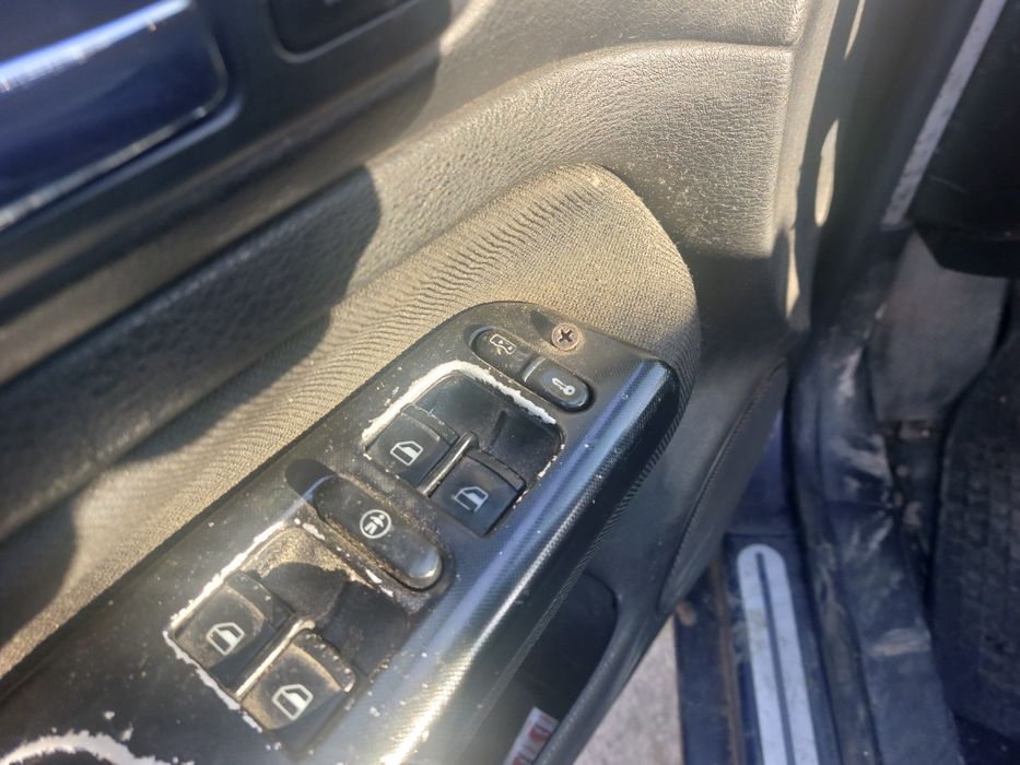 Vând vw golf sub prețul pieței