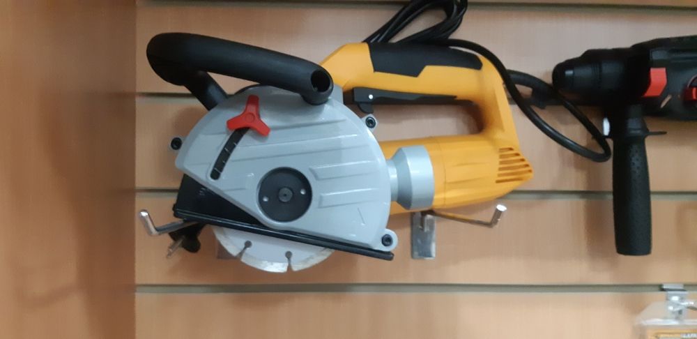 Штраборез 150 диск (на левом ) Кредит. Доставка