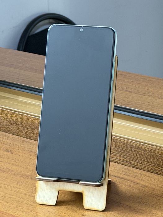 Realmi c51 8/128 гб