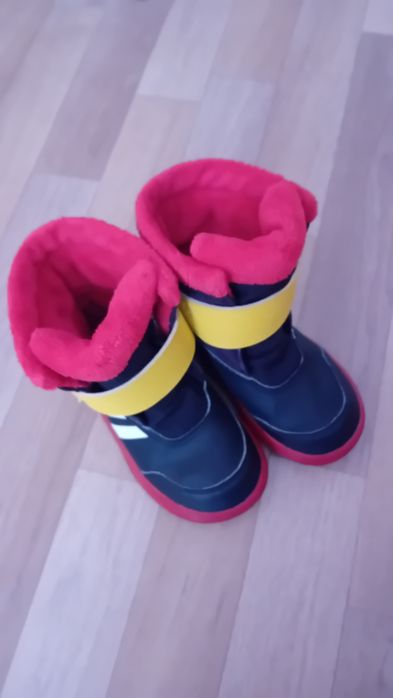 Ботуши Adidas 26 номер