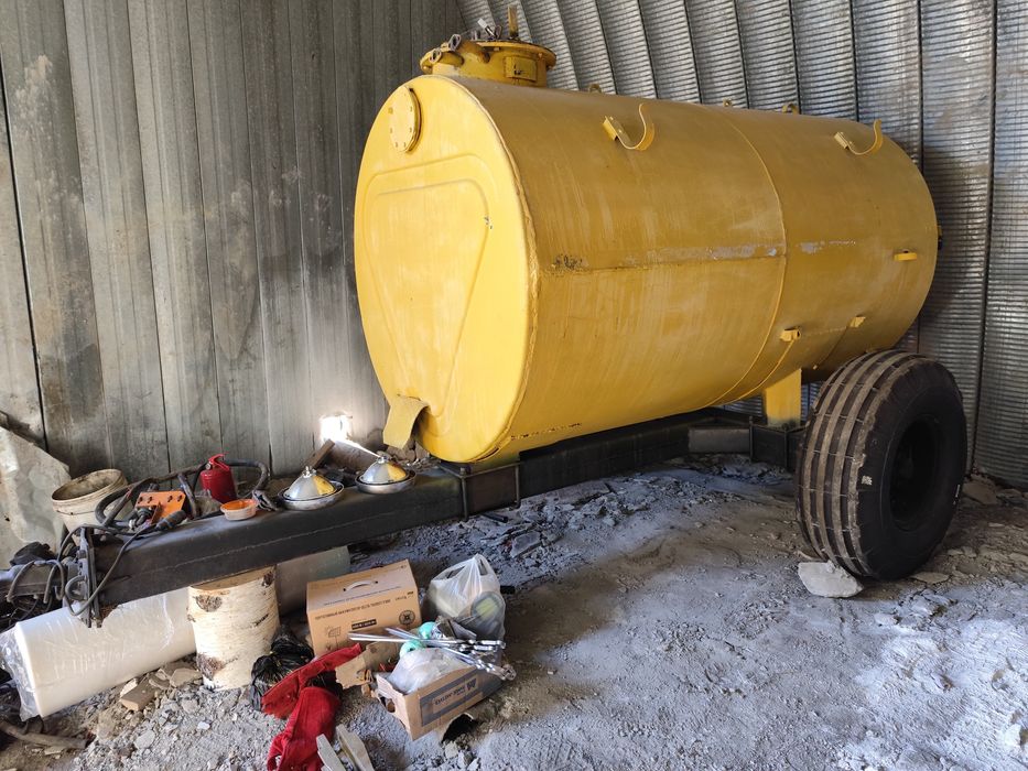 прицеп цистерну под солярку