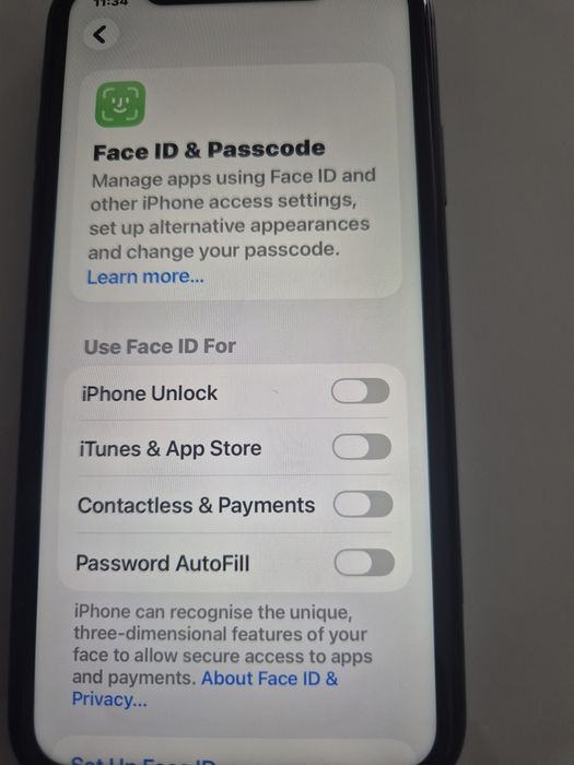Много запазен Iphone 11 64 G