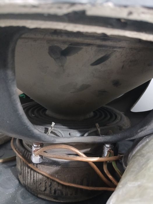 Продам динамик от САБа