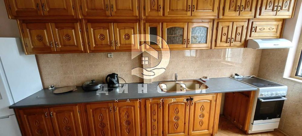 Дава се под наем Тристаен апартамент в Стара Загора, Аязмото - 106 кв.м за 408 € - Снимка #4