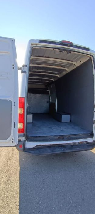 Iveco Daily dublu pe spate aer conditionat (clima) an 2009