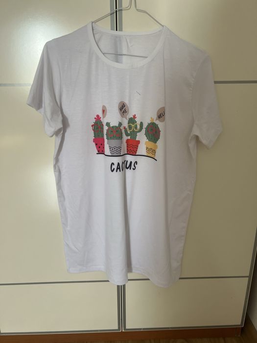 Футболки женские