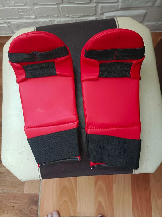 Кимоно и перчатки