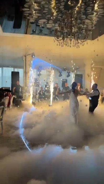 Fum greu*Artificii reci*Baloane cu fum*Laaer*Photobooth*DJ*foto&video*