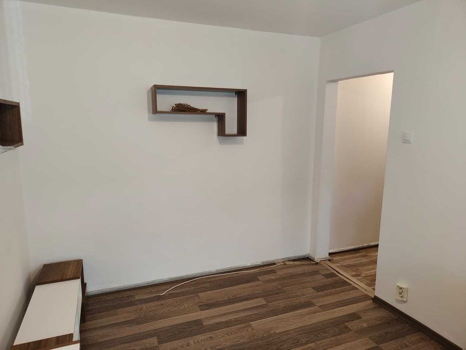 Casa de Cultura - Ap. 2 camere, semidecomandat, 37,4 m2