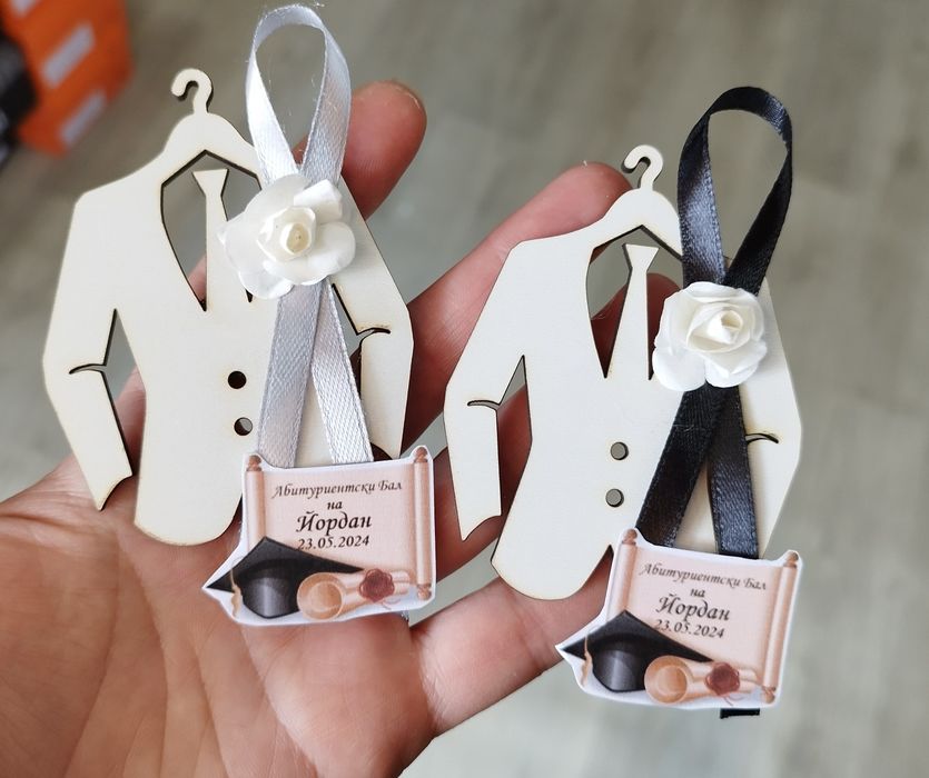 Магнитчета за абитуриентски бал, завършване, дипломиране 1,50 лв.