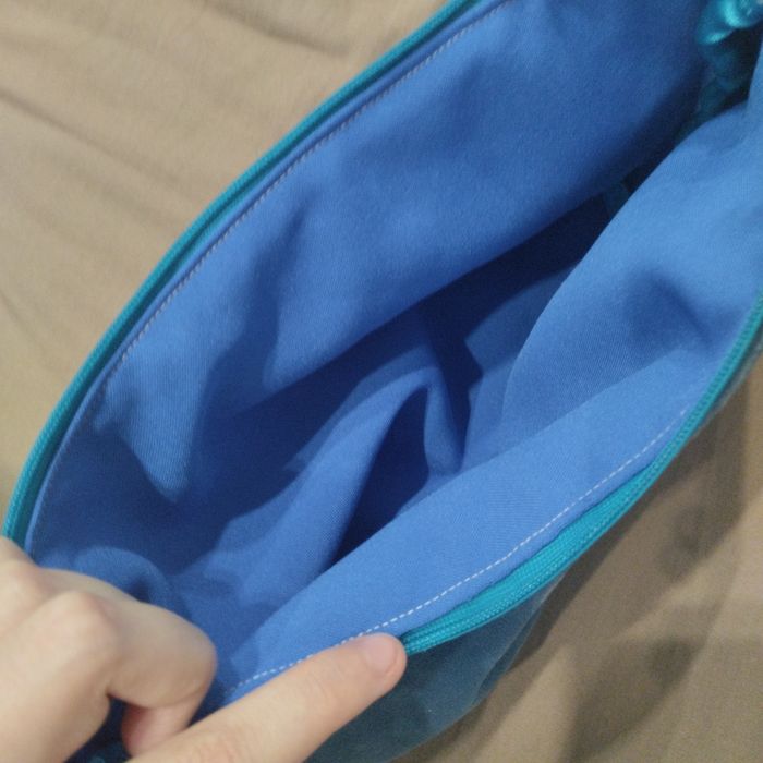 Косметичка б/у сшитая