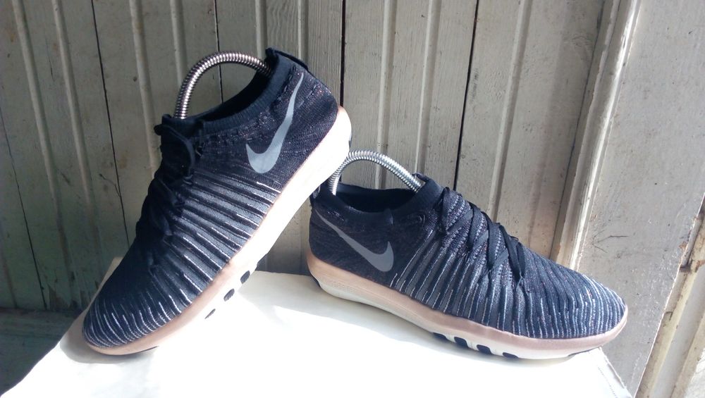 '' Nike Free Transform Flyknit ''оригинални маратонки 38.5 номер