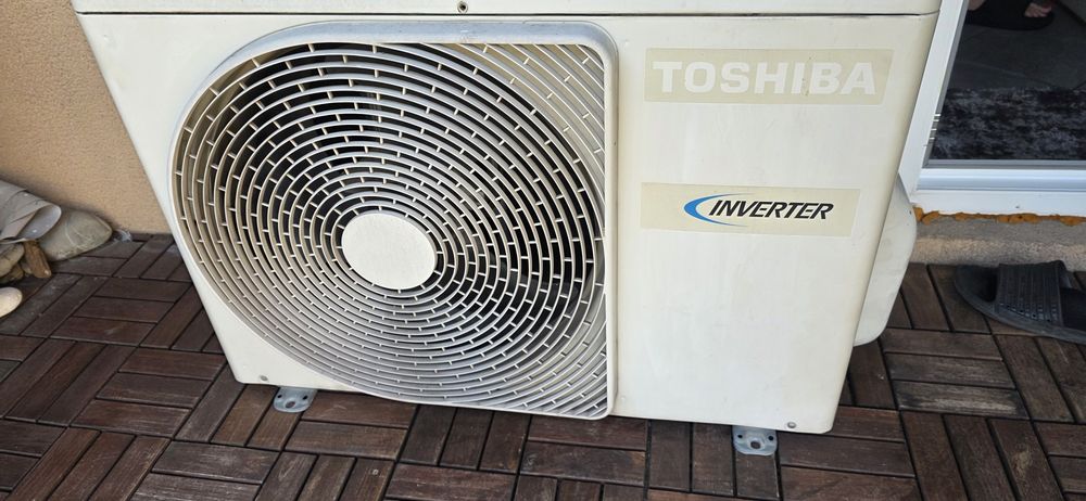 Климатик Toshiba