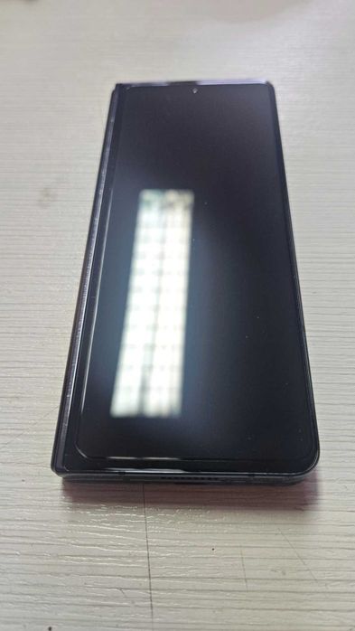 Samsung Galaxy Z Fold5