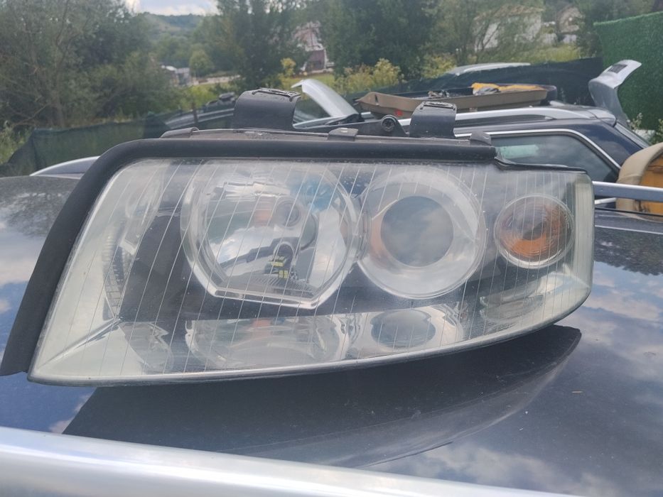 Фарове за audi a4 b6 xenon