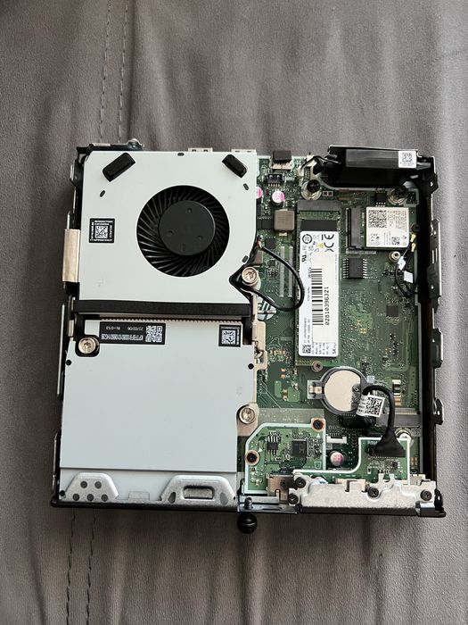 Компютър HP ProDesk 600 G6 intel i5 10500T 20 Gb ram 256 NvMe