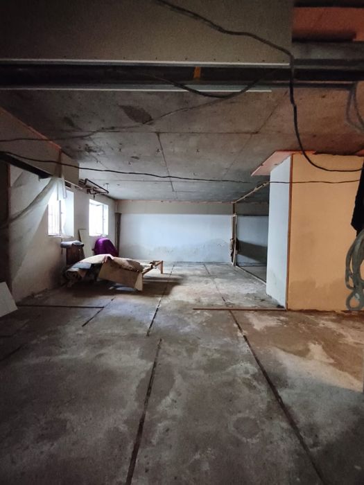 Продам цокольное помещение