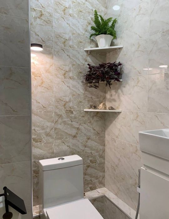 Продаётся 3 комнатная квартира  ремонт Ц-2 Алайский 17 школа