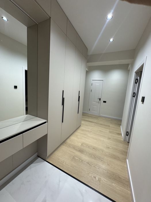 China House 64 кв.м плюс 11 кв.м балкон