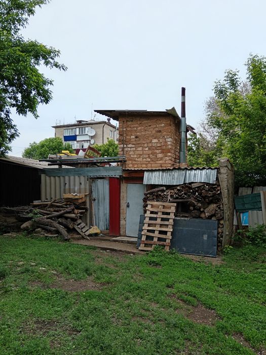 Продам 2 комнатную квартиру