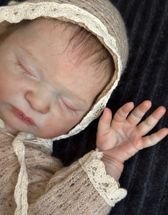 Кукла Реборн спящая Луиза