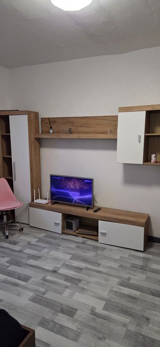 Garsoniera de închiriat