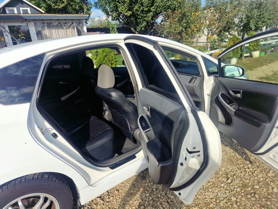 Toyota Prius Hybrid fab  2012