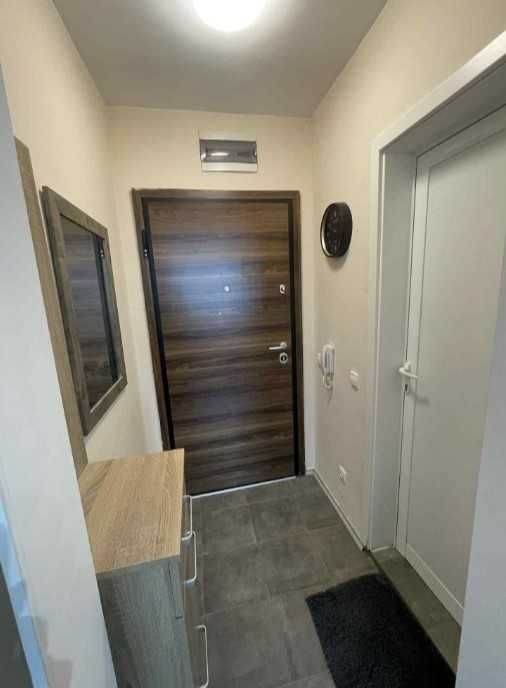 Дава се под наем Едностаен апартамент в София, Изток - 30 кв.м за 486 € - Снимка #3