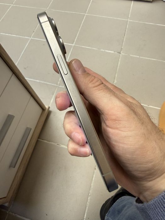 iPhone 15 Pro Max 256gb - перфектен