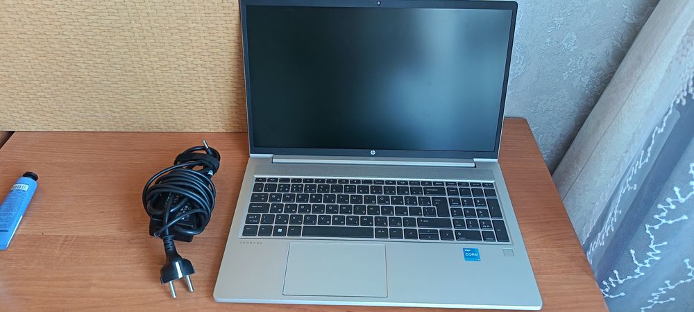 Продам HP probook 450 G10