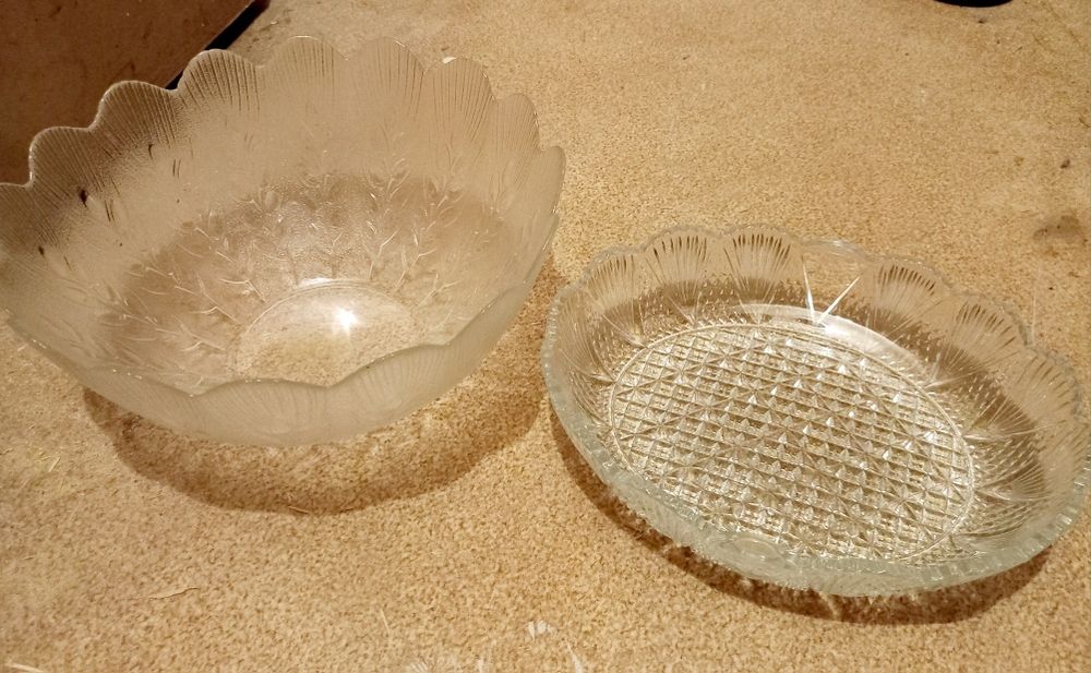 Ретро стъклени фруктиери с релефни, фигурални елементи+Бонус